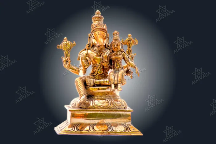 ŚRĪ LAKṢMĪ HAYAGRĪVA Panchaloha Icon - Image 6